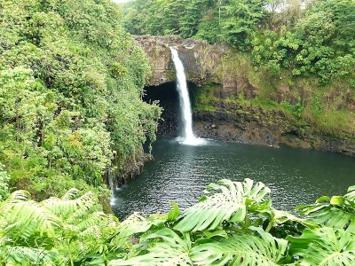 Rainbow Falls (Hawaii)